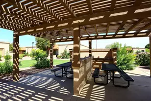 93 N Cooper Rd, Chandler, AZ 85225 - Photo 26