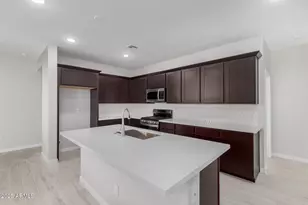 27013 N 169th Dr, Surprise, AZ 85387 - Photo 10