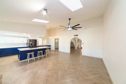 17866 N 44th Avenue, Glendale, AZ 85308 - Photo 2