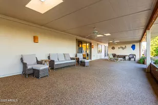 11065 W Edgewood Dr, Sun City, AZ 85351 - Photo 4