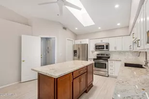 10511 N 87th Way, Scottsdale, AZ 85258 - Photo 12