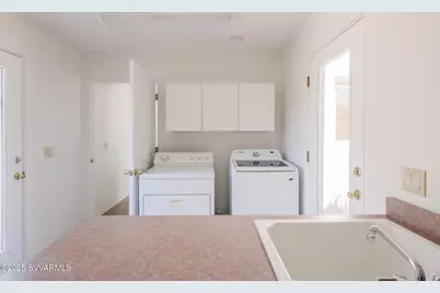 10425 E Willow Drive, Cornville, AZ 86325 - Photo 30