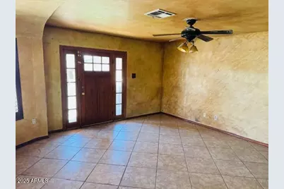 3319 N 61st Avenue, Phoenix, AZ 85033 - Photo 4