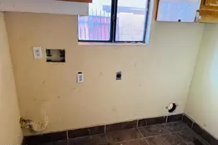 3319 N 61st Ave, Phoenix, AZ 85033 - Photo 10