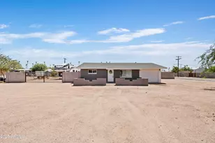10535 E Boulder Dr, Apache Junction, AZ 85120 - Photo 2