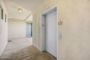 17850 N 68th St, Phoenix, AZ 85054 - Photo 4