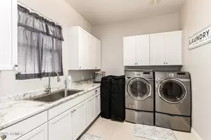 10534 E Sanger Ave, Mesa, AZ 85212 - Photo 38