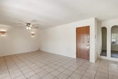 4007 W Anderson Drive, Glendale, AZ 85308 - Photo 6