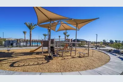 11913 N 169th Avenue, Surprise, AZ 85388 - Photo 10