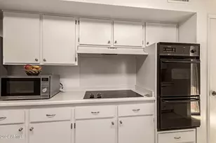 10728 W Cheryl Dr, Sun City, AZ 85351 - Photo 22