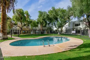 122 S Hardy Dr, Tempe, AZ 85281 - Photo 38