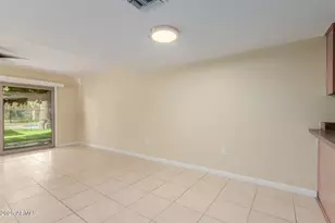 122 S Hardy Dr, Tempe, AZ 85281 - Photo 14