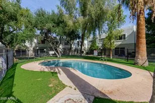 122 S Hardy Dr, Tempe, AZ 85281 - Photo 42