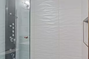 4750 N Central Ave, Phoenix, AZ 85012 - Photo 18