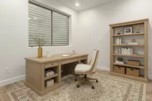 3733 E Adobe Dr, Phoenix, AZ 85050 - Photo 26