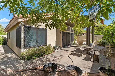 61 E Dawn Drive, Tempe, AZ 85284 - Photo 22