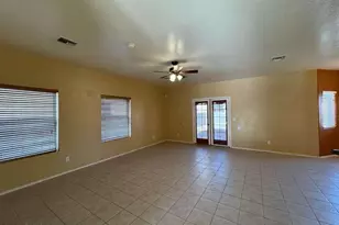 104 S Evergreen St, Florence, AZ 85132 - Photo 6