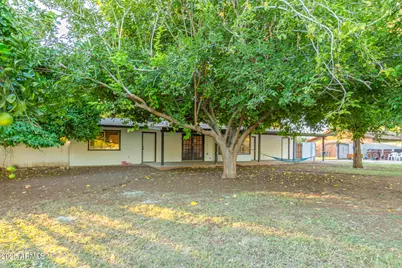 905 N Alzora Way, Tolleson, AZ 85353 - Photo 10