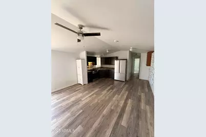 608 W Frontier Street #24, Eloy, AZ 85131 - Photo 4