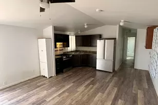 608 W Frontier St, Eloy, AZ 85131 - Photo 4