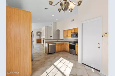 20274 N 104th Avenue, Peoria, AZ 85382 - Photo 24