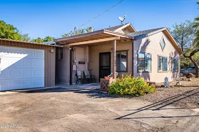 18870 E Mechling Drive, Black Canyon City, AZ 85324 - Photo 2
