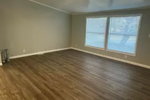 19741 E Indian Hills Dr, Black Canyon City, AZ 85324 - Photo 4