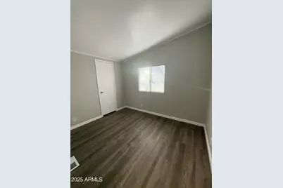 19741 E Indian Hills Drive, Black Canyon City, AZ 85324 - Photo 14