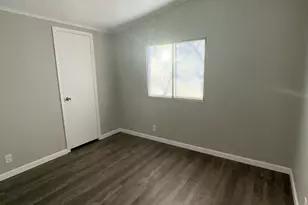 19741 E Indian Hills Dr, Black Canyon City, AZ 85324 - Photo 14