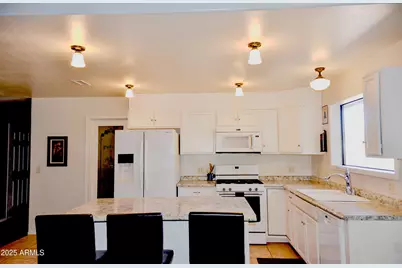 685 Kuhn Road, Pinedale, AZ 85934 - Photo 8