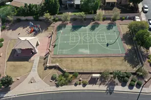 572 N Kingston St, Gilbert, AZ 85233 - Photo 34