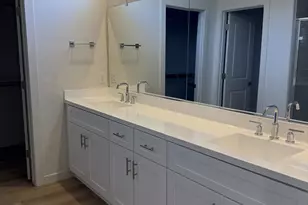 640 W Laredo St, Chandler, AZ 85225 - Photo 18