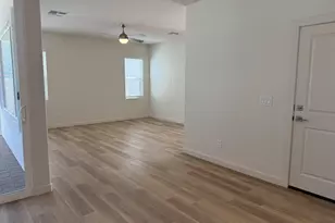 640 W Laredo St, Chandler, AZ 85225 - Photo 4