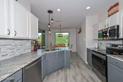 15862 W Wildflower Drive, Surprise, AZ 85374 - Photo 4