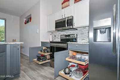 15862 W Wildflower Drive, Surprise, AZ 85374 - Photo 18