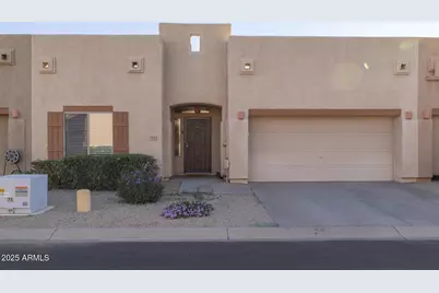 1650 S Crismon Road #13, Mesa, AZ 85209 - Photo 1