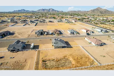 10553 W Appaloosa Trail, Casa Grande, AZ 85194 - Photo 36
