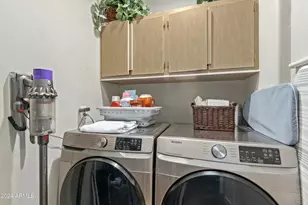 5028 N Scottsdale Rd, Paradise Valley, AZ 85253 - Photo 28