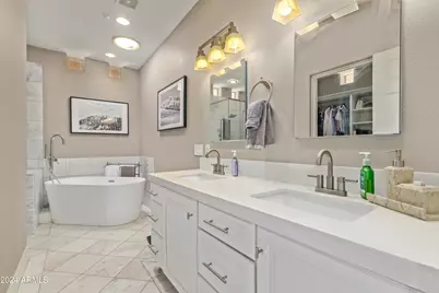 5028 N Scottsdale Road, Paradise Valley, AZ 85253 - Photo 16