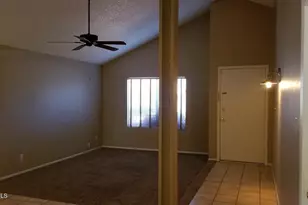 4902 E Yuma St, Phoenix, AZ 85044 - Photo 2