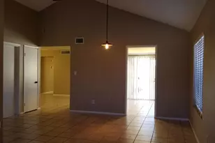 4902 E Yuma St, Phoenix, AZ 85044 - Photo 10