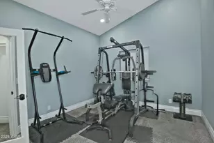 1844 E Leland Cir, Mesa, AZ 85203 - Photo 14