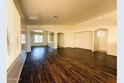 60 S 238th Lane, Buckeye, AZ 85396 - Photo 2