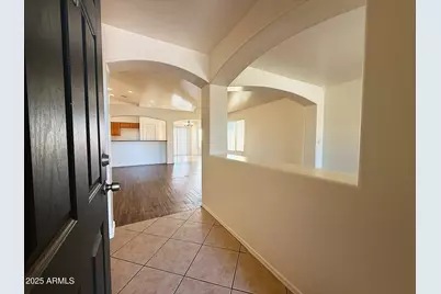 60 S 238th Lane, Buckeye, AZ 85396 - Photo 6