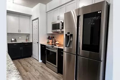 435 W Rio Salado Parkway #303, Tempe, AZ 85281 - Photo 4