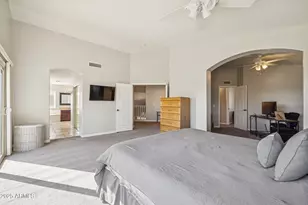 919 S Paradise Dr, Gilbert, AZ 85233 - Photo 18
