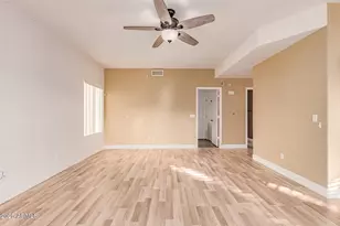 1110 N Aspen Dr, Chandler, AZ 85226 - Photo 14