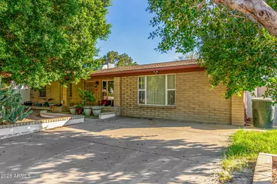 3809 W Rue De Lamour Avenue, Phoenix, AZ 85029 - Photo 1