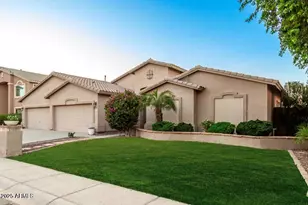 42422 W Bravo Dr, Maricopa, AZ 85138 - Photo 2