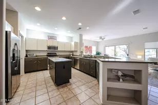 17807 N Navarro Ct, Surprise, AZ 85374 - Photo 24